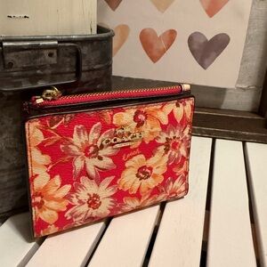 COACH Snap Card Case With Vintage Daisy Script Print (3595) $138 NWOT
